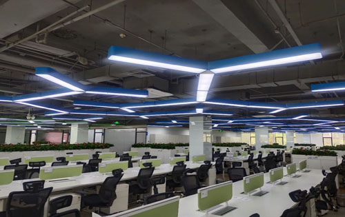 自主创新大厦实拍图2